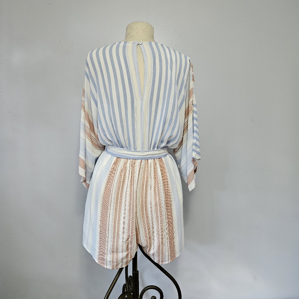 Olive Scent Stripe Three-Quarter Sleeve Romper Medium NEW - Picture 10 of 16
